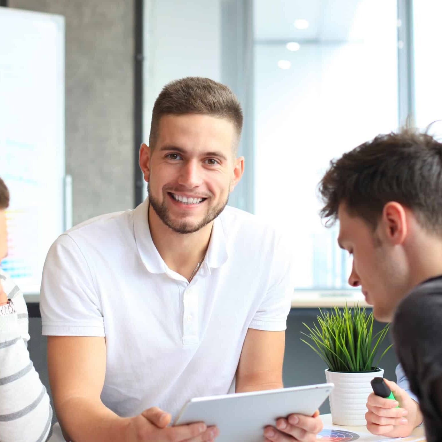 Étudiant·e du degré tertiaire animant un appui scolaire en tant que répétiteur·trice AppApp